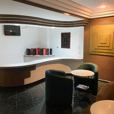 Motel Villa Di Roma (Adults Only) Guaruja Ngoại thất bức ảnh